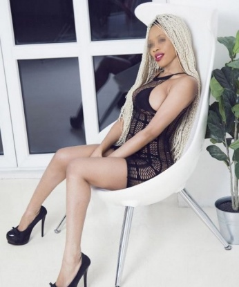 Рита, 25